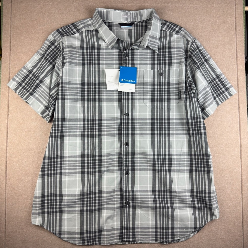 Columbia Men XL Plaid Short Sleeve Button Up Shirt Gray Regular Fit